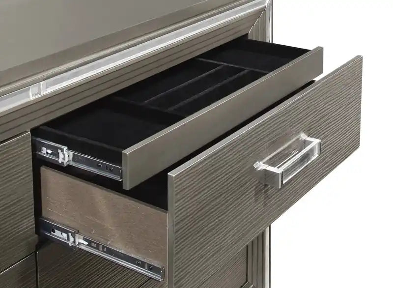 Chambre avec lit de rangement, commode et miroir, LED, Glam