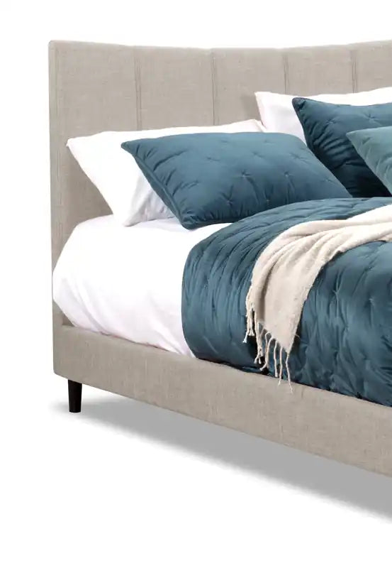 Lit plateforme tapissé en tissu taupe