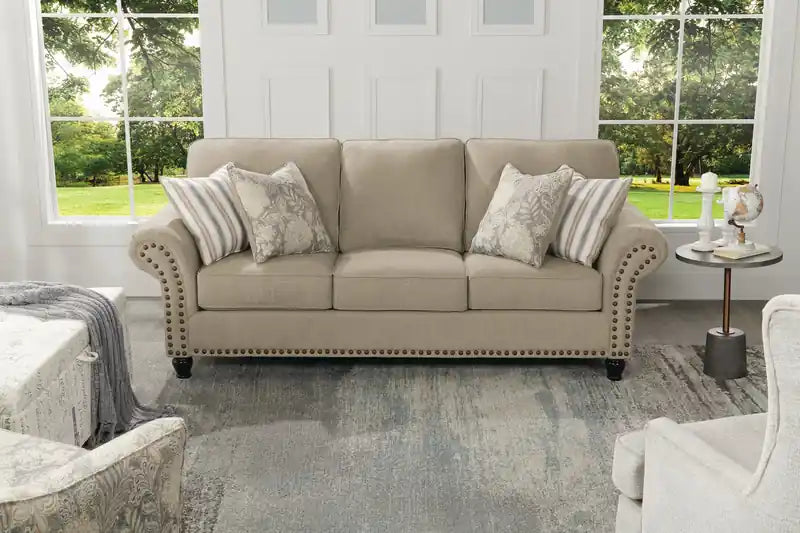 Canapé en tissu chenille 93 po avec garniture cloutée et pieds en bois tournés